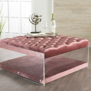 Meet your Posher, Malika